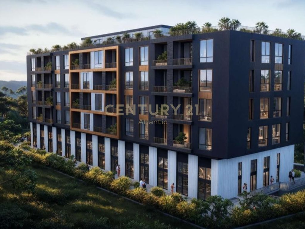 SHITET APARTAMENT 2+1, NDERTIM I RI GOLEM 200 METRA LARG DETIT!