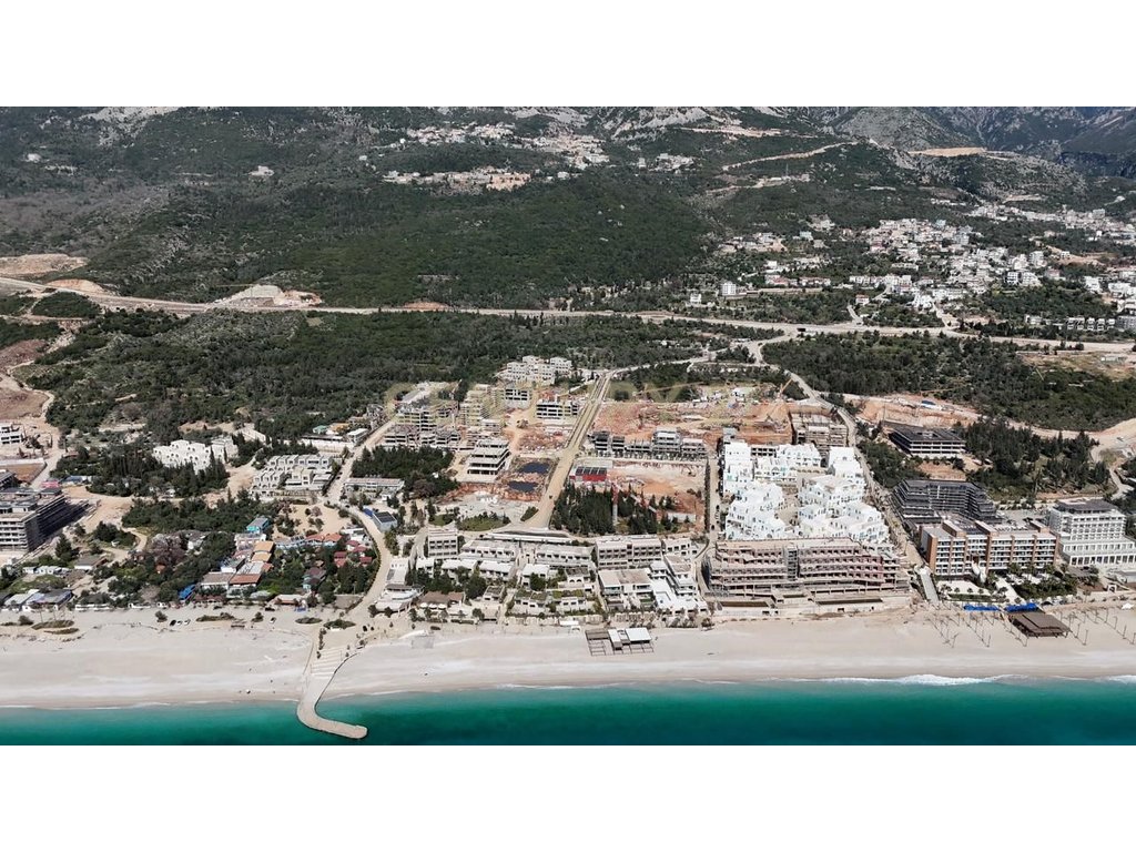 SHITET 1+1 NE DHERMI (SQUARE VILLAGE)!