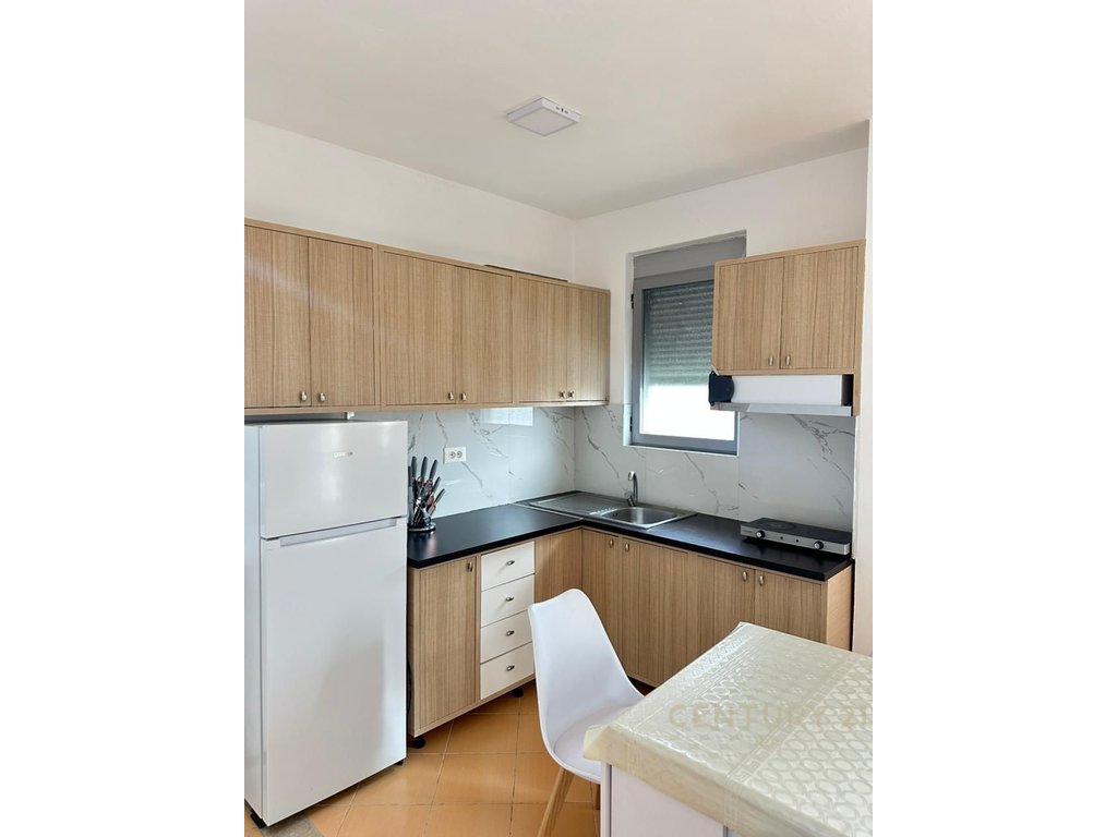 SHITET APARTAMENT 1+1 NE GOLEM 200 METRA LARG DETIT!!!