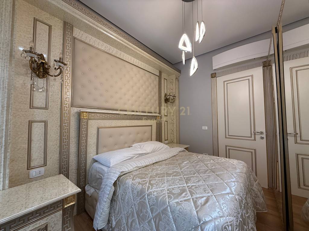 APARTAMENT 3+1+2 ME POST PARKIMI NE KOMPLEKSIN DELIJORGJI,PER QIRA