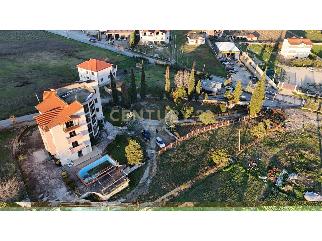 🏨 Hotel për Shitje – Mundësi Investimi me Potencial të Lartë