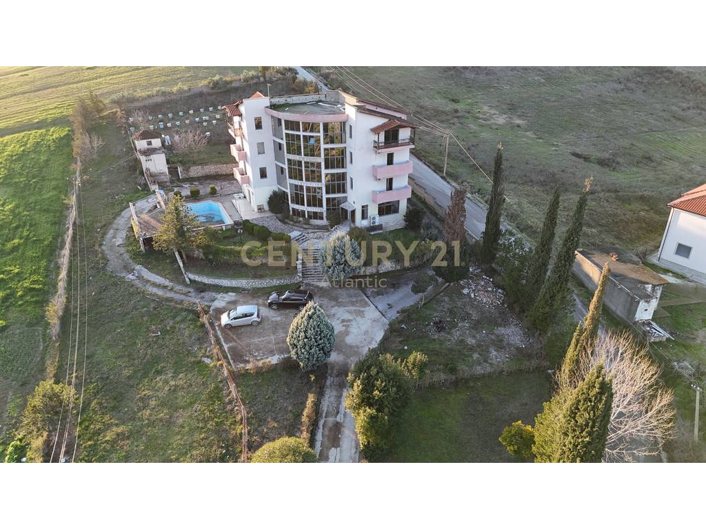 🏨 Hotel për Shitje – Mundësi Investimi me Potencial të Lartë