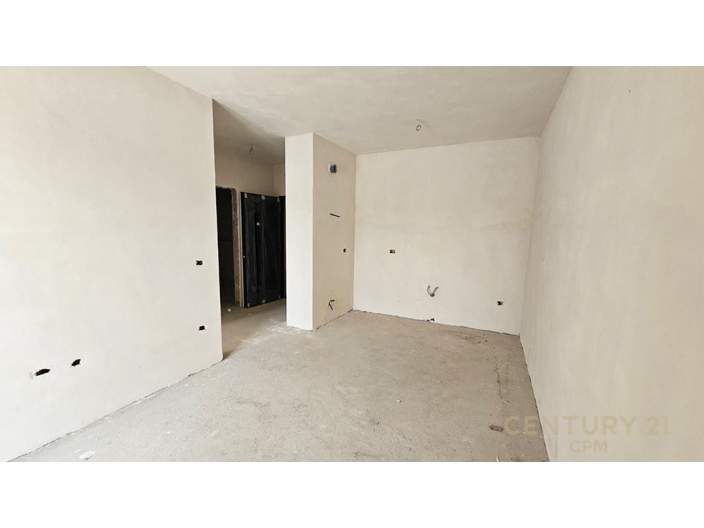 Apartament 1+1 në Qendra Tregtare QTU, Tiranë – Në Shitje – 75,000€ | 83.68 m²