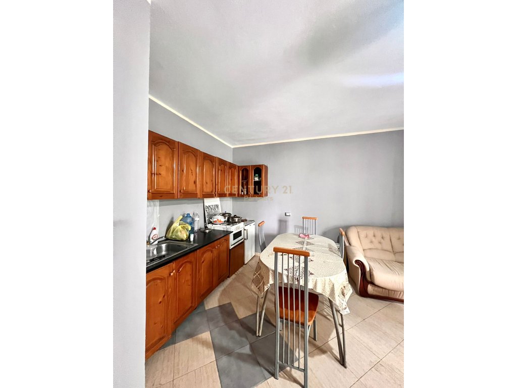 !!SHITET APARTAMENT 1+1 NE GOLEM -VETEM 200M LARG DETIT!!