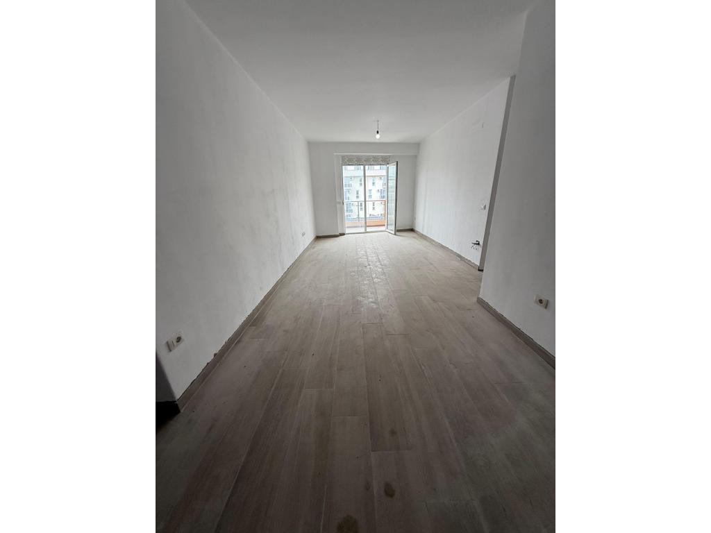 SHITET APARTAMENT 2+1 NE KUNE (SHENGJIN) VIJA E PARE ME PAMJE DETI!