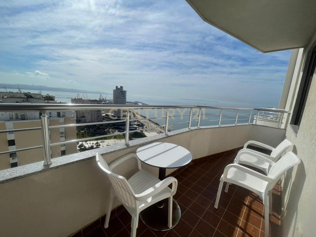 Shitet Apartament 3+2 me Pamje Deti – Vollga, 27-Katëshi, Durrës !!