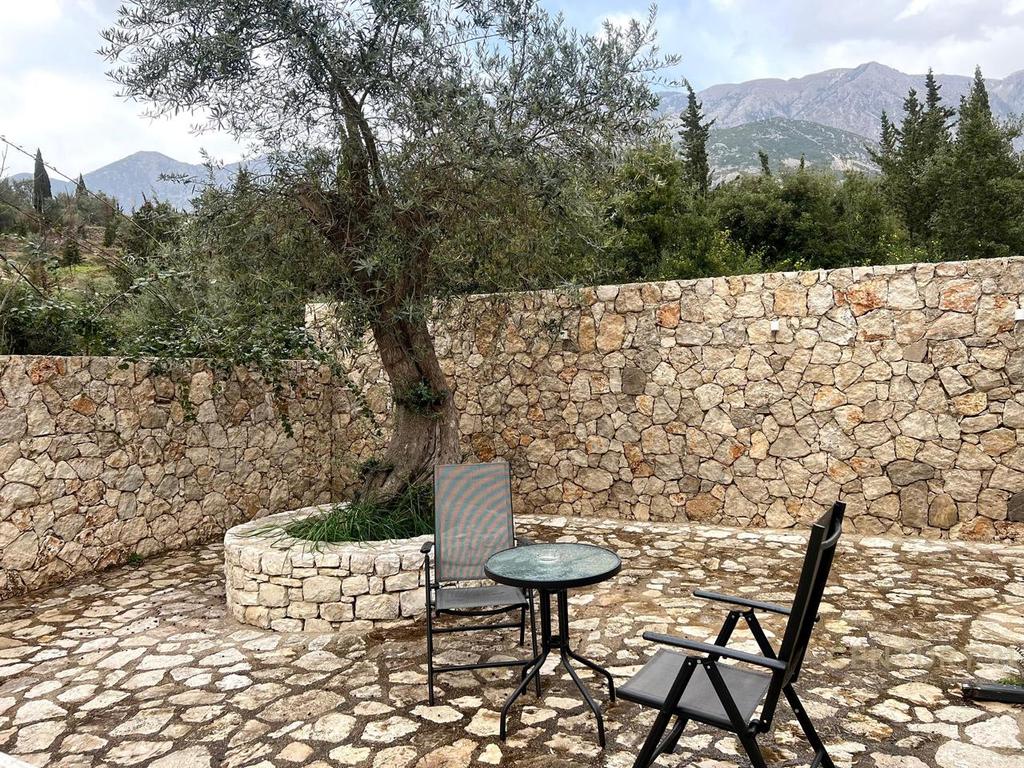 SHITET VILE NE DHERMI, RESIDENCA “WHITE ROCK”