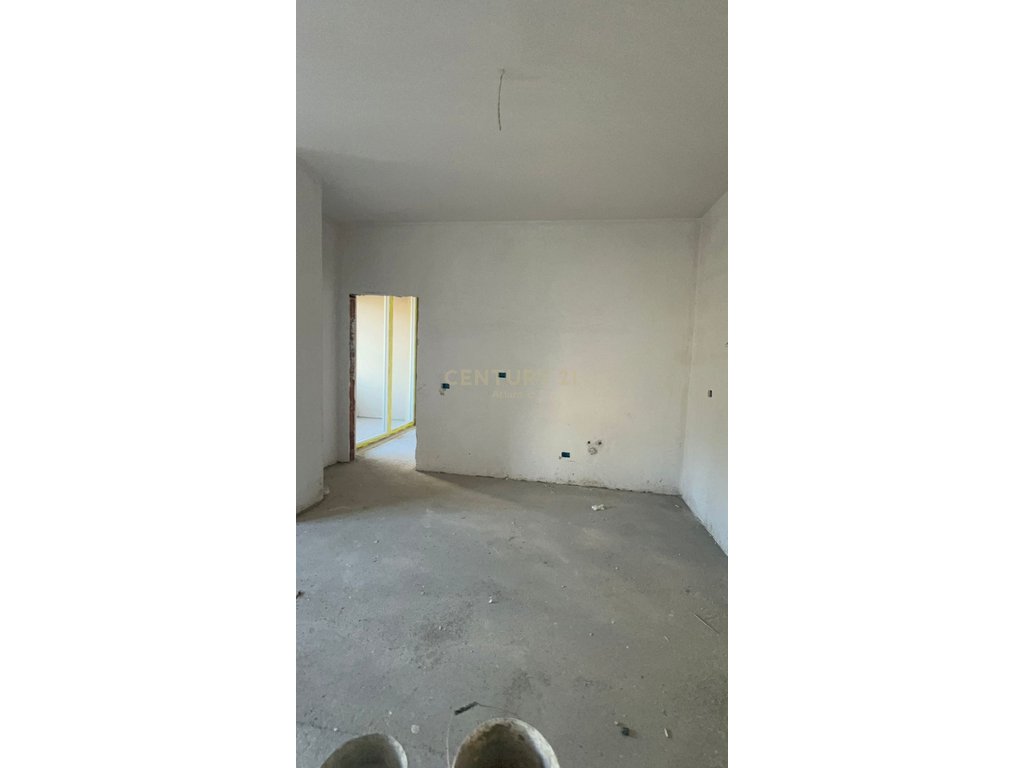 Apartament me lokacion fantastik dhe pamje deti 1+1+ballkon Për Shitje në Golem, Durrës - 145,365| 88.1m²