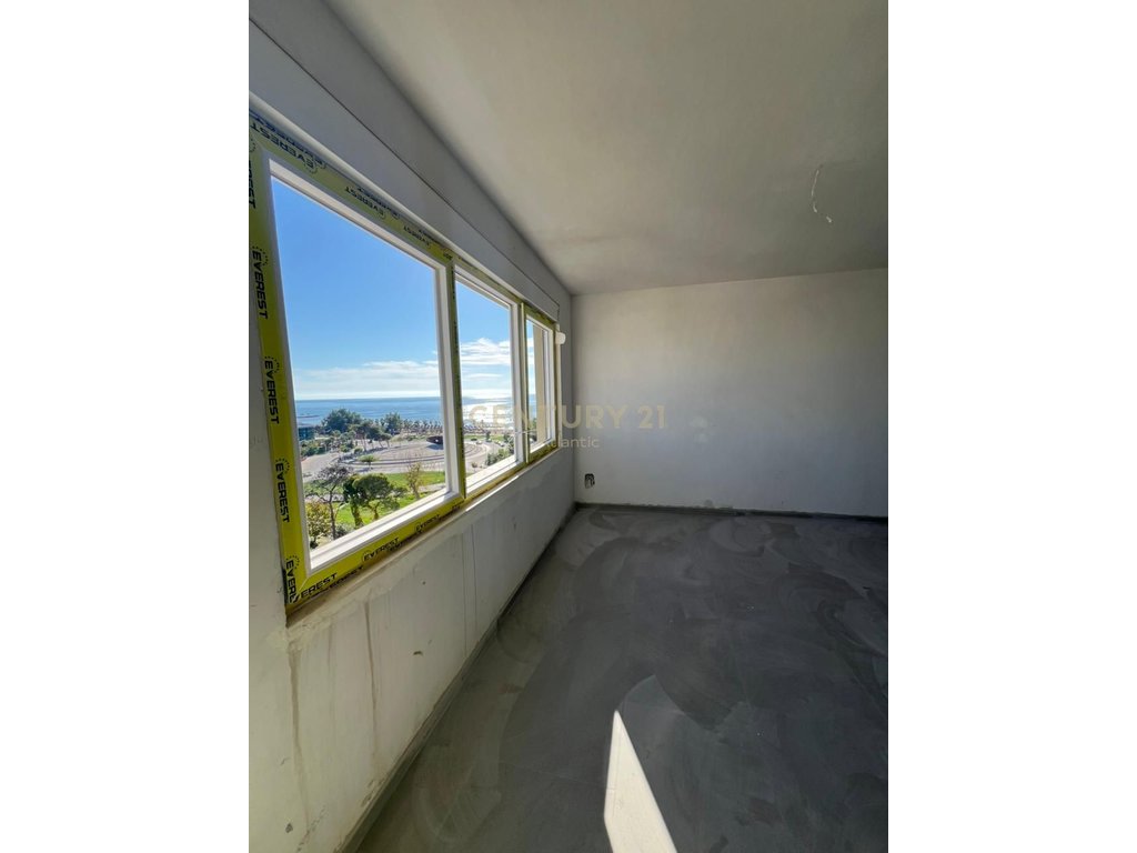 Apartament me lokacion fantastik dhe pamje deti , 1+1+ballkon Për Shitje në Golem, Durrës - 133,110€ | 78.3 m²