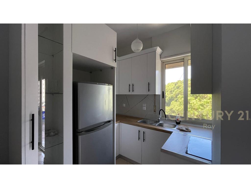 SHITET APARTAMENT 1+1 PRANE DETIT,NE GOLEM!