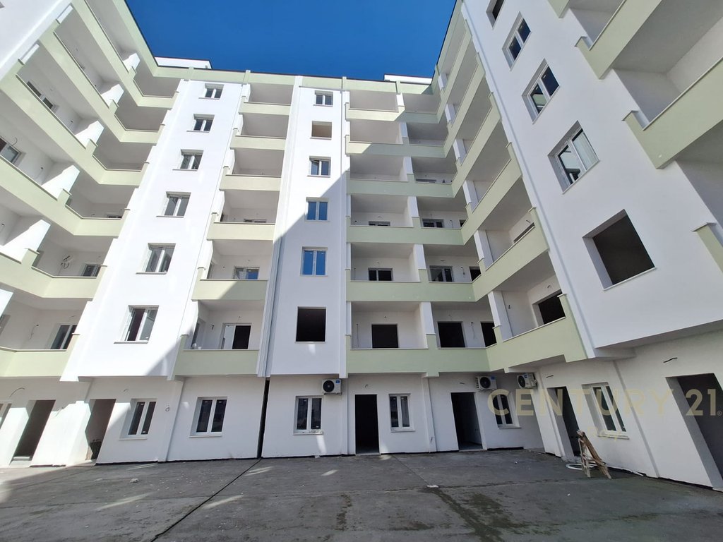 SHITET APARTAMENT NDERTIMI RI  NE GOLEM!!!