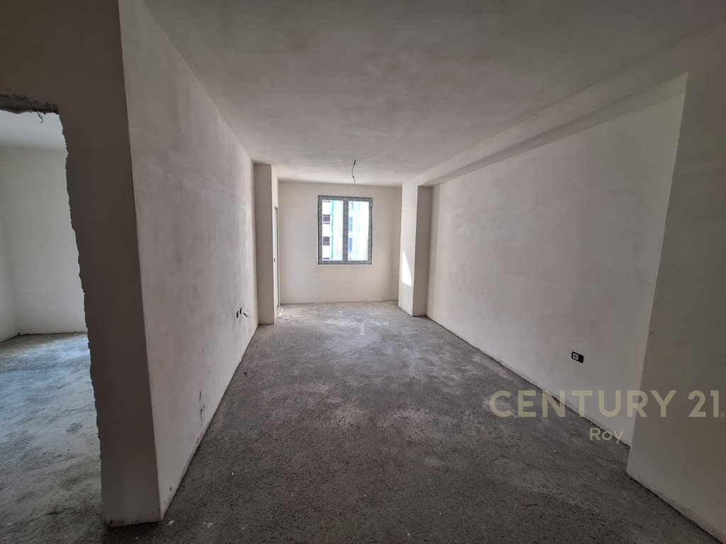 SHITET APARTAMENT NDERTIMI RI  NE GOLEM!!!