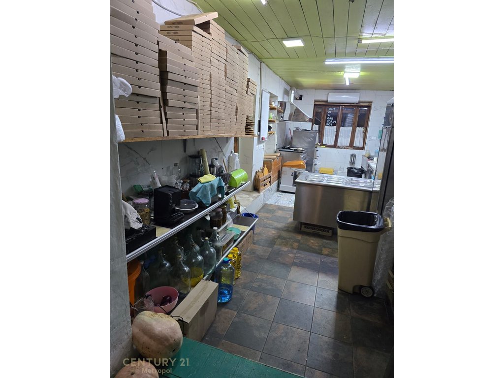 Shitet Bar/Restorant, ne Vasil Shanto!