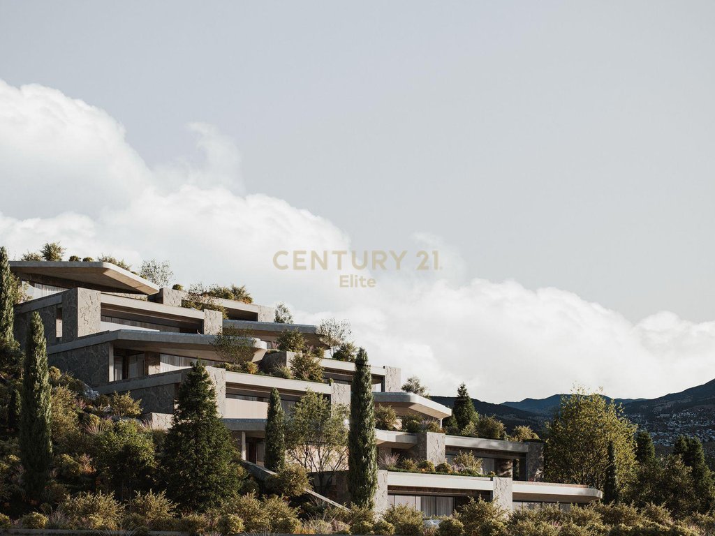 HORIZONES TERRACES — APARTAMENT ME PISHINË PRIVATE NË PALASË