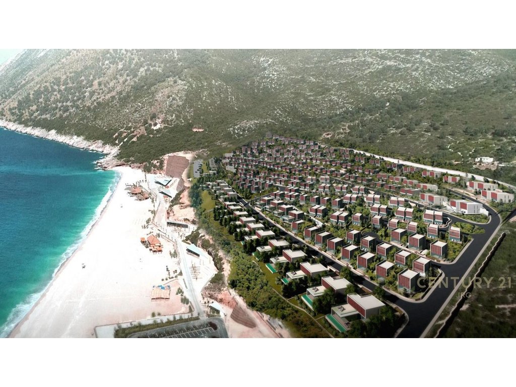 Shitet Apartament Studio me Verande dhe Post Parkimi ne Green Coast Village!