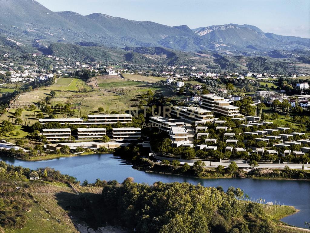 Apartament 2+1 me verandë dhe ballkon me pamje nga liqeni në rezidencën Farka Lake Front