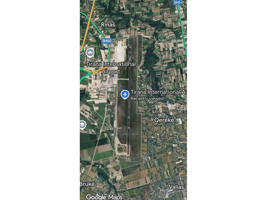 SHITET TOKE NGJITUR ME AEROPORTIN E RINASIT