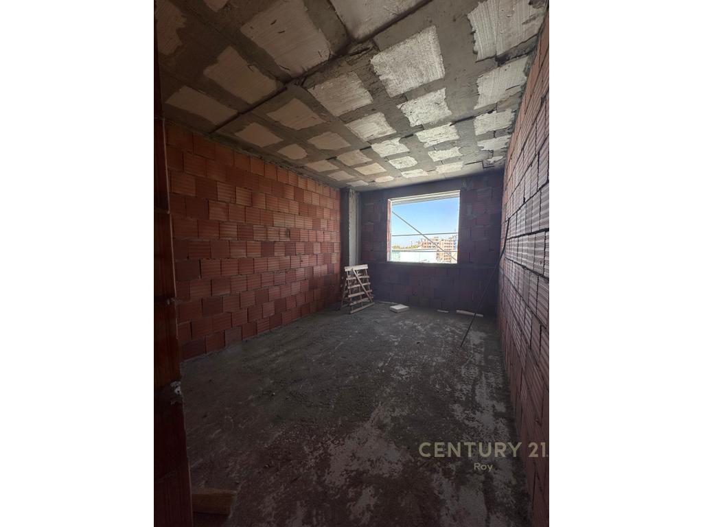 SHITET APARTAMENT 2+1 ,NDERTIM I RI, NE GOLEM TE VM REZIDENCE!!