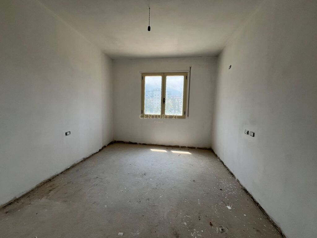 SHESIM APARTAMENT 2+1 NE LUNGOMARE ,VLORE!!