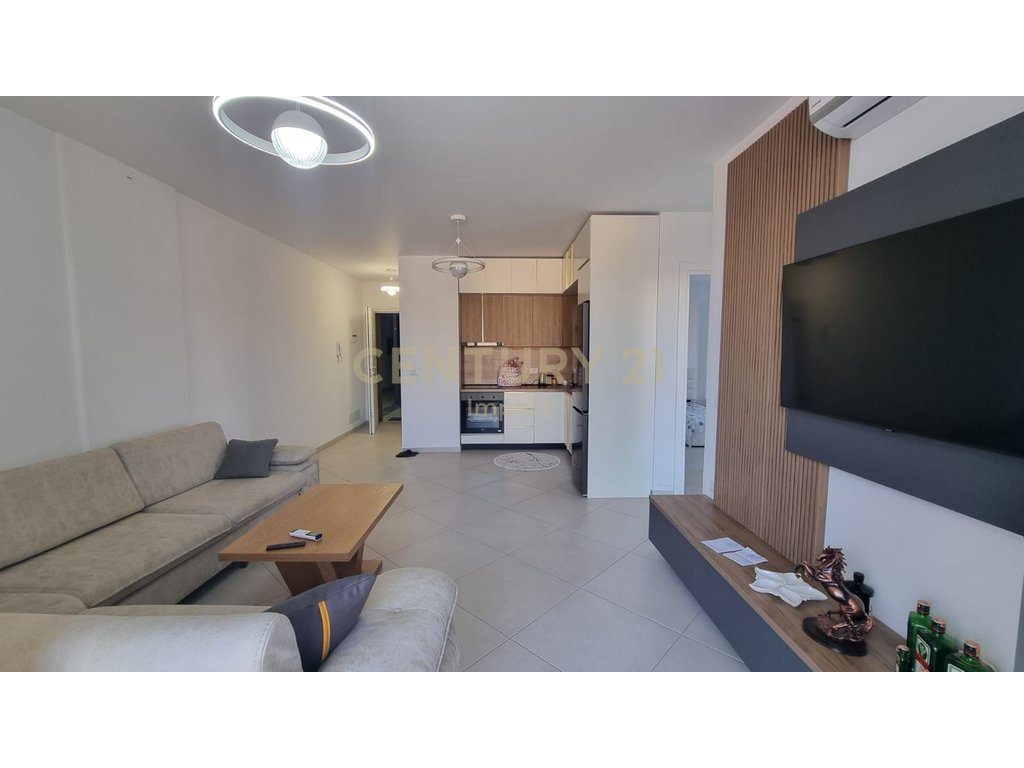 APARTAMENT 2+1+2 ME POST PARKIMI ,ME QIRA TEK FIORI DIi BOSCO!
