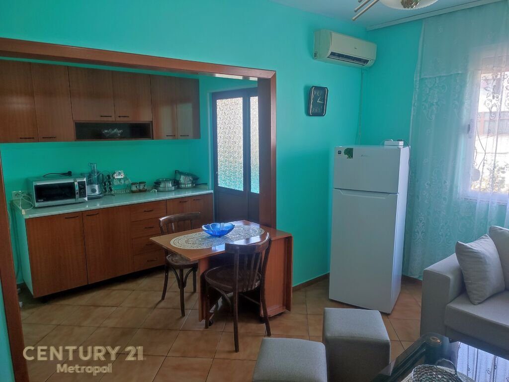 APARTAMENT 1+1 ME QIRA