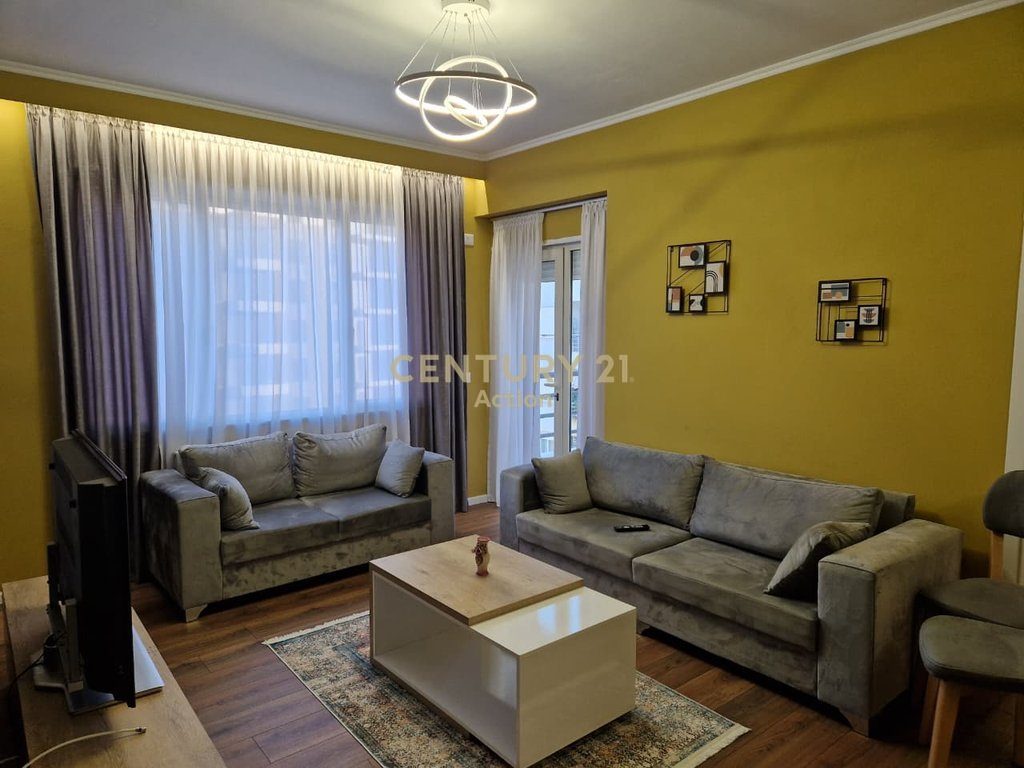 Apartament 2+1 me qira pranë Karl Gega – Bulevardi i Ri