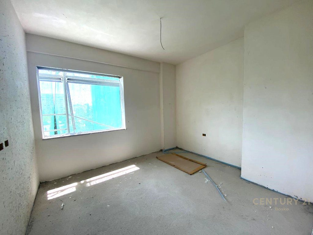 Shitet Apartament 2+1 , Don Bosko