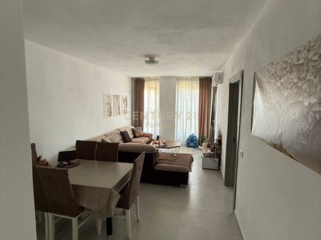 RRUGA 5 MAJI, SHESIM APARTAMENT 3+1+2