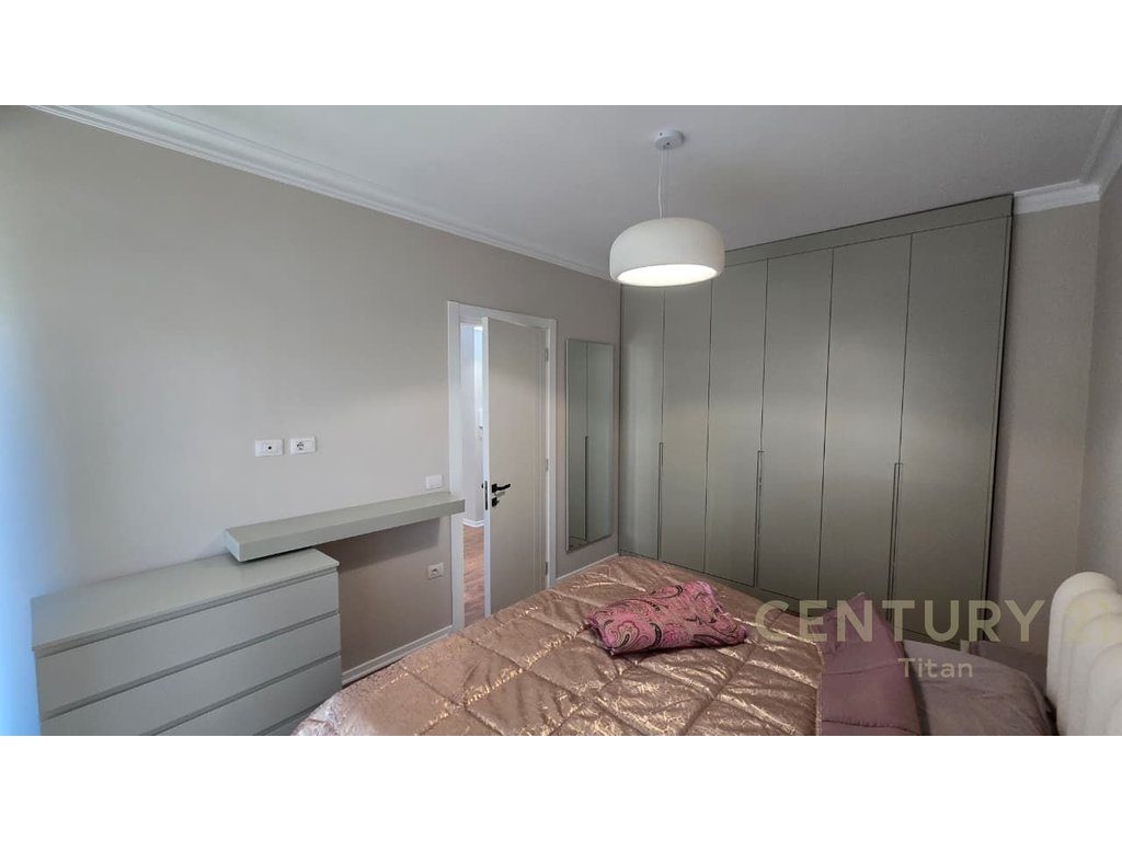 JEPET ME QIRA APARTAMENT 1+1 ME POST PARKIMI NE DON BOSKO
