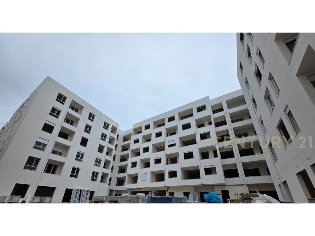 SHITET APARTAMENT 1+1 PRANE MIAMI BEACH!NDERTIM I RI GATI NE DOREZIM CELESASH!