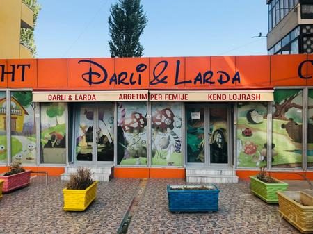 Ambient Komercial  Me Qira në Plazh Iliria, Durrës