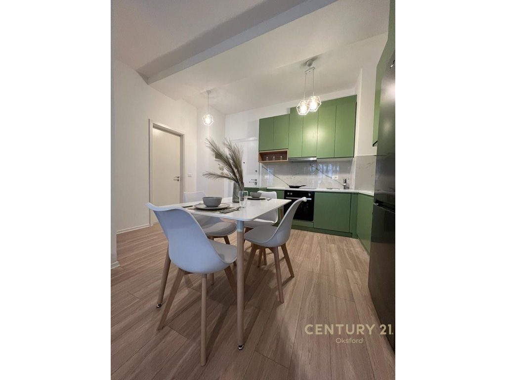 JAPIM ME QIRA APARTAMENT 1+1, TEK KOMPLEKSI KONTAKT!