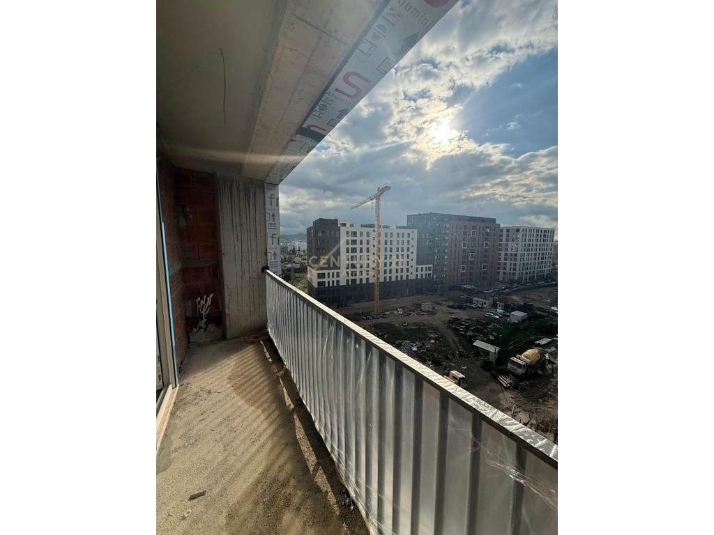 SHITET APARTAMENT 3+1+2 TEK KOMPLEKSI "ORBITAL 6" , BULEVARDI I RI !