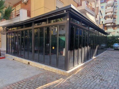Shitet Ambient Komercial - Afër Kodra e Diellit