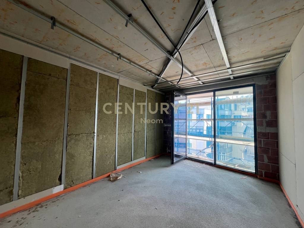 SHITET APARTAMENT 1+1, GRADIENT RESIDENCE, LIQENI I THATE, 1 POST PARKIMI (PAGESE EKSTRA)