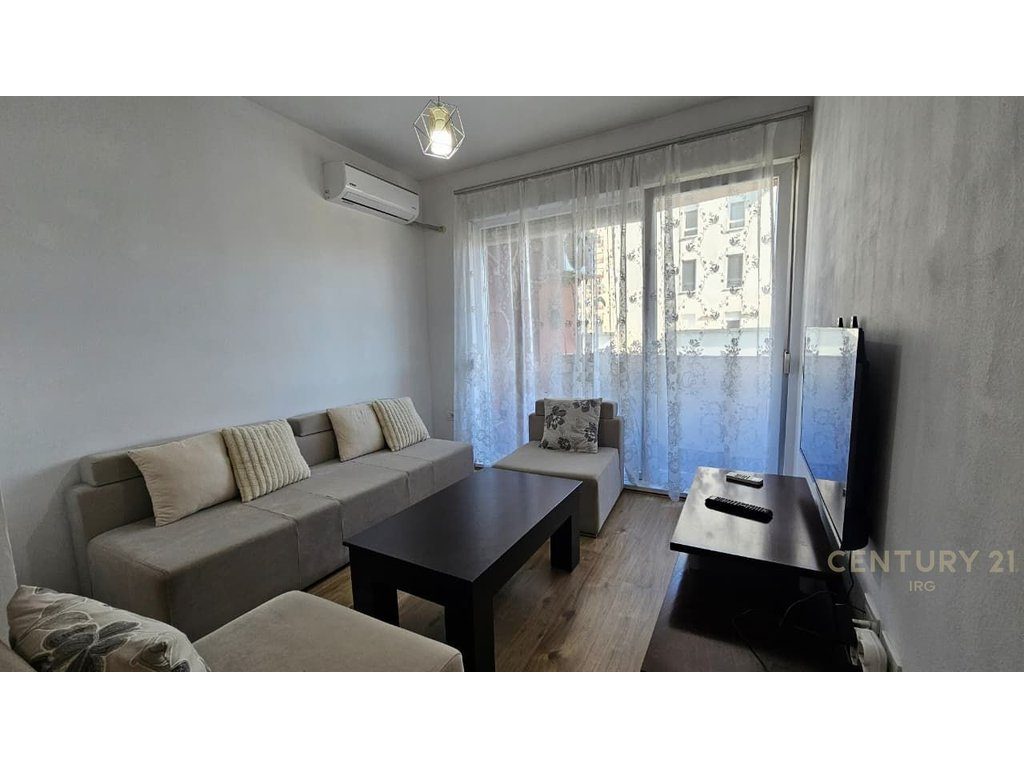 Apartament 1+1 Me Qira në 21 Dhjetori, Tiranë - 550€ | 60 m²