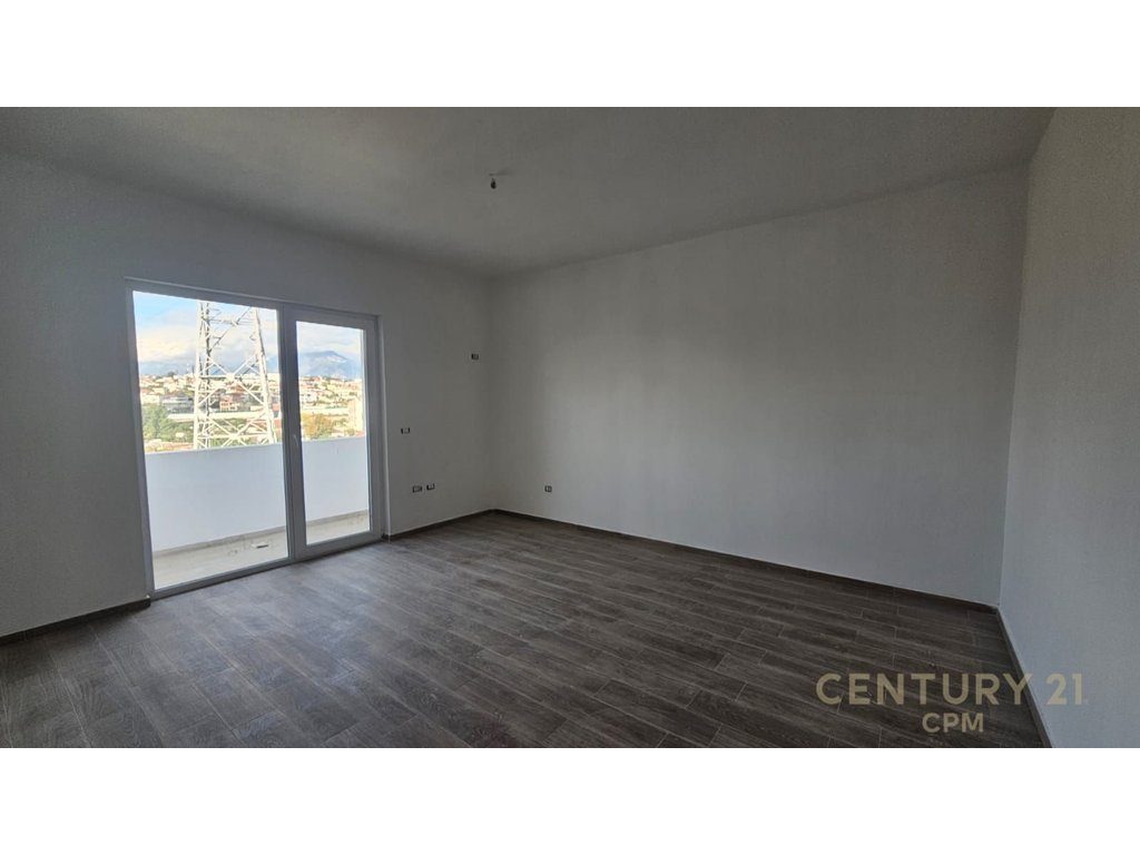 Apartament 1+1 Per Shitje Prane Bulevardit Te Ri!