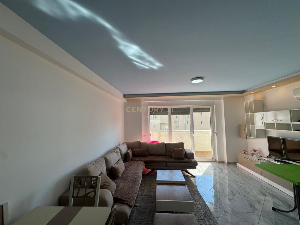 ULET CMIMI !! Shitet Super Apartament 2+1 – Twin Towers, Shëngjin