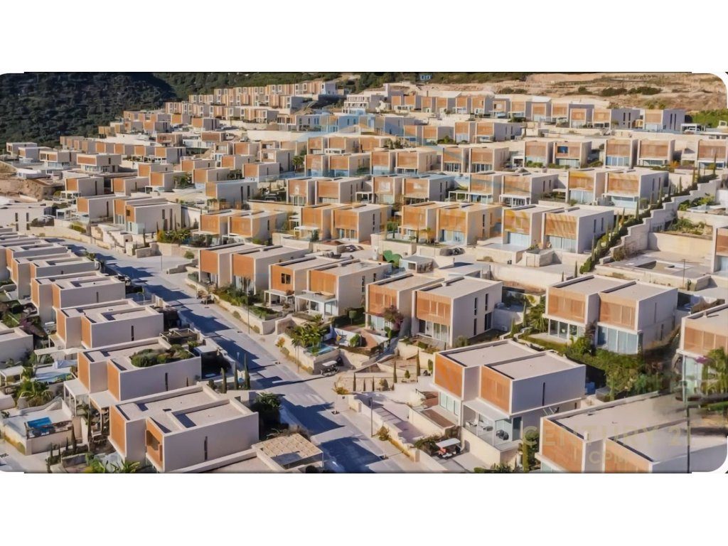 Vilë 3 kateshe me pishine në shitje në Green Coast - 990,000€