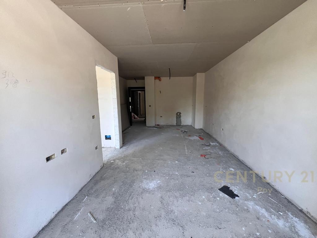 Apartament 1+1 Për Shitje në Golem, Durrës !