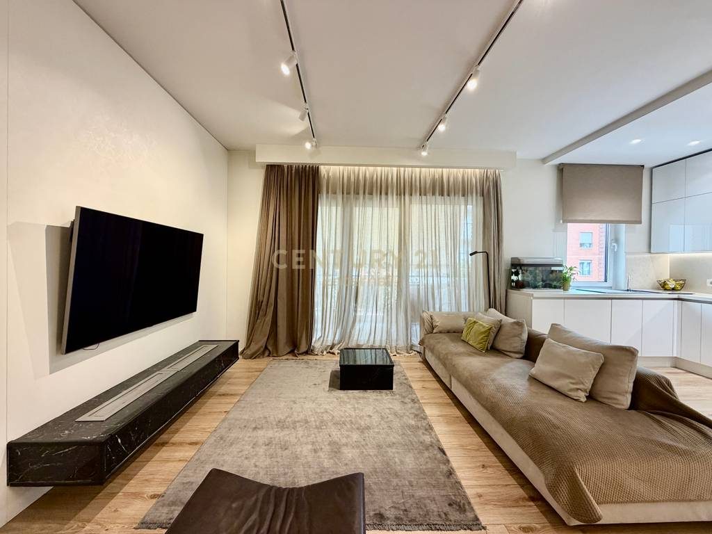APARTAMENT 3+1+2 PER SHITJE TEK DELIORGJI