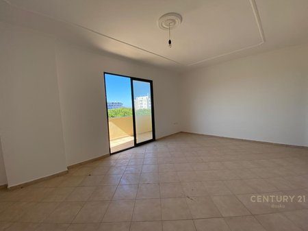 SHITET APARTAMENT 1+1 NE REZIDENCEN , THREE GARDENS , QERRET, KAVAJE !