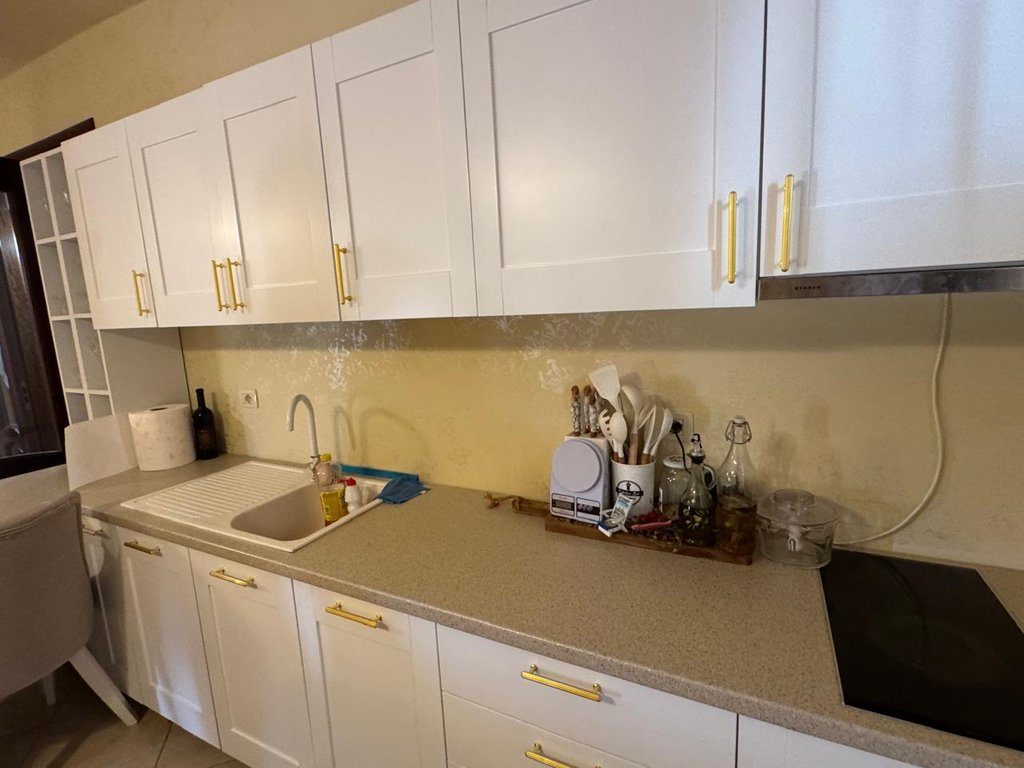 SHITET APARTAMENT 2+1+2 TEK ''ISH KOMBINATI"!