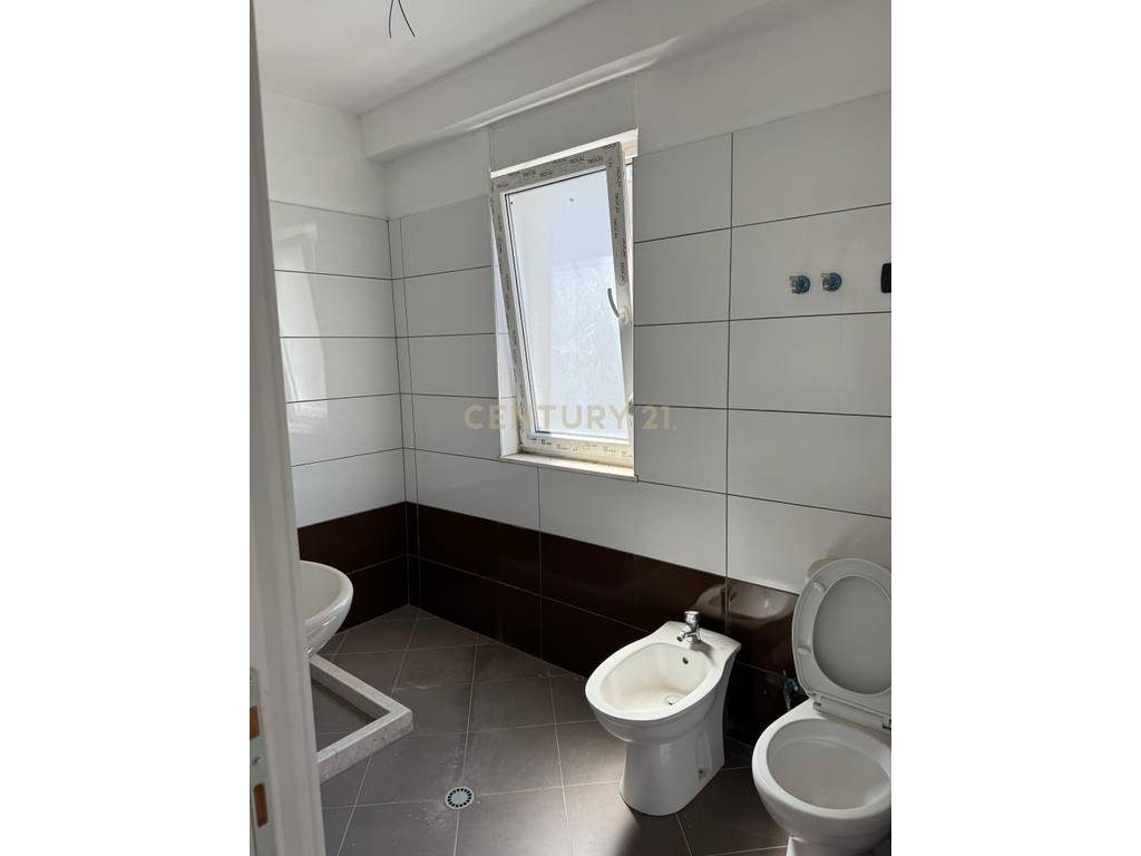 Shitet Apartament 2+1+2 | 107m2