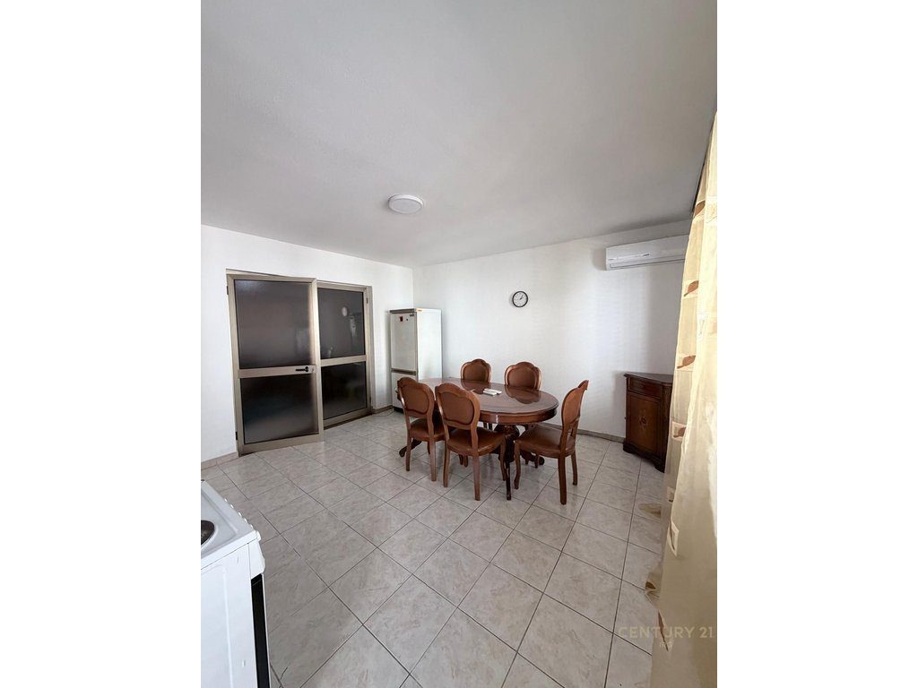 Jepet apartament 2+1+2 me qera prane Shkolles Baletit!