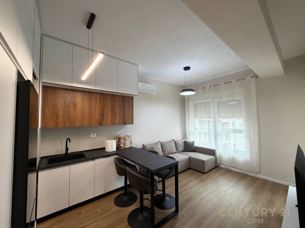 APARTAMENT 1+1 PËR SHITJE NË REZIDENCËN KADIU, ALI DEMI!