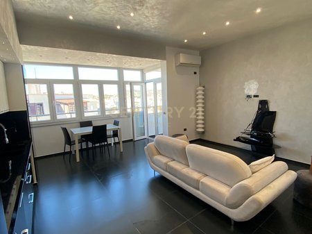 Porti i Durrësit, Shesim apartament 2+1