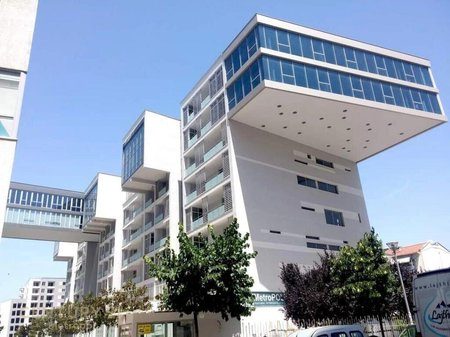 Ambient biznesi në shitje tek Komuna e Parisit, Tiranë  | 156.6 m²