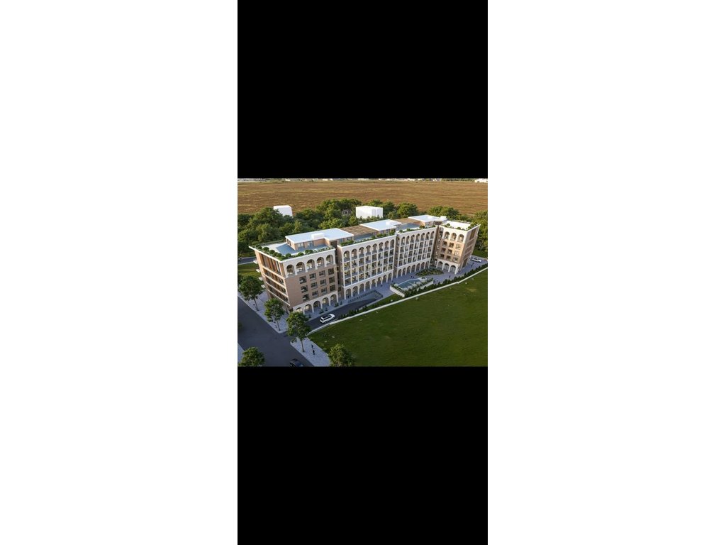 SHITET DUPLEX NЁ KOMPLEKSIN GRAND MARINA RESIDENCE ME PISHINЁ TEK MALI I ROBIT !