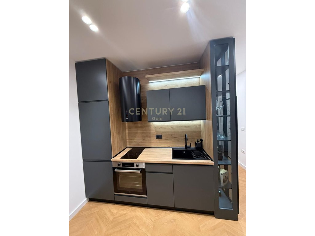 SHITET APARTAMENT 1+1 MODERN TE LIQENI I TIRANES!